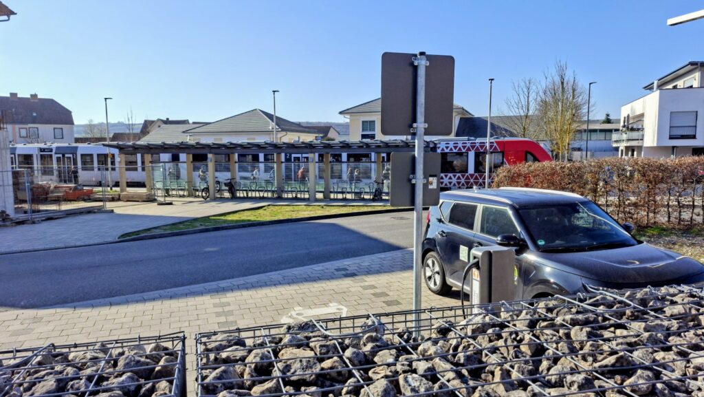 SOLIX MOBIL - Standort Flörsheim-Dalsheim